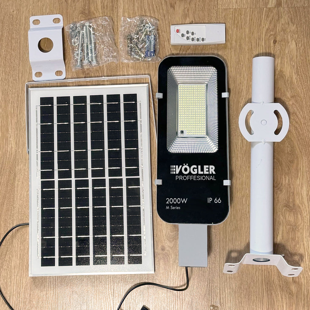 Мощна соларна лампа, сензор за здрач, дистанционно управление, Vögler Professional 2000W